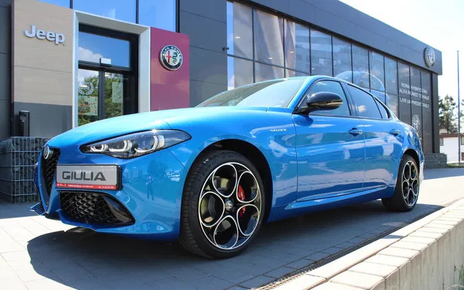 baranów sandomierski Alfa Romeo Giulia cena 223900 przebieg: 5, rok produkcji 2024 z Baranów Sandomierski